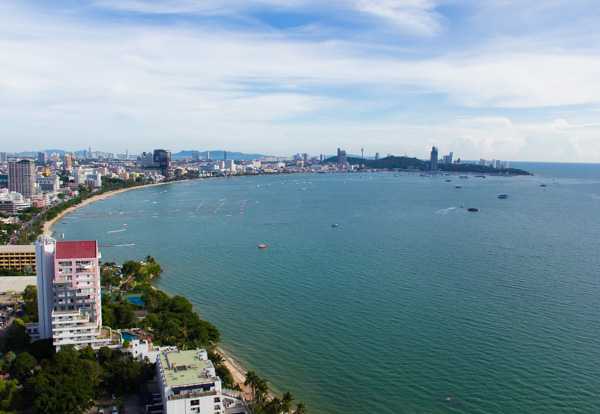 CapeDara Resort and Spa “beach road view”